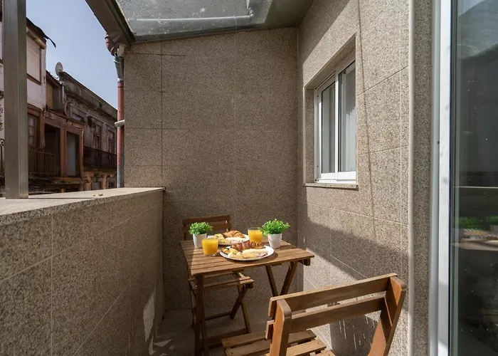 Host Wise - Spacious Noble Ace Location *