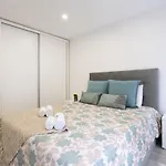 Host Wise - Spacious Noble Ace Location Appartement