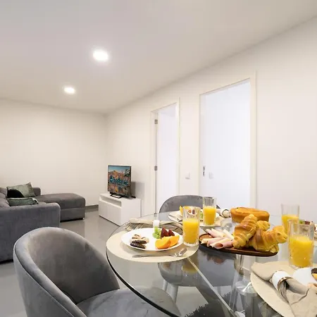 Host Wise - Spacious Noble Ace Location *