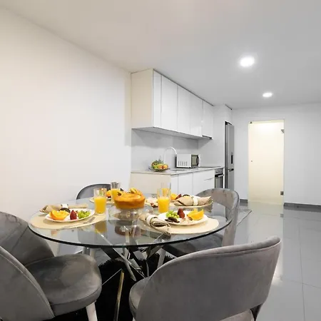 Host Wise - Spacious Noble Ace Location Apartamento *