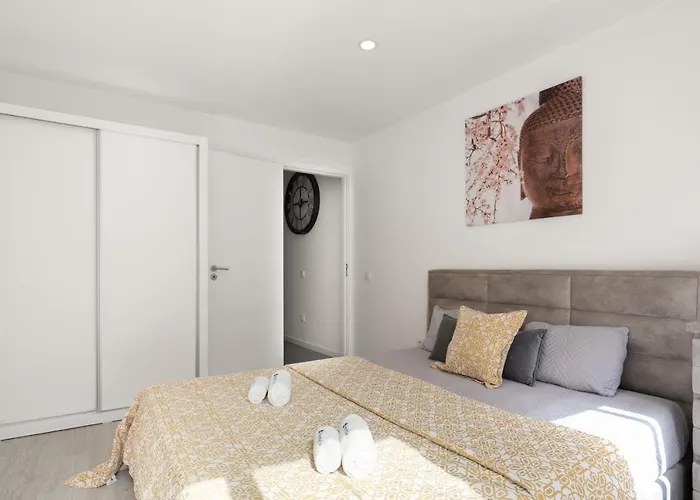 Host Wise - Spacious Noble Ace Location Appartement Oporto